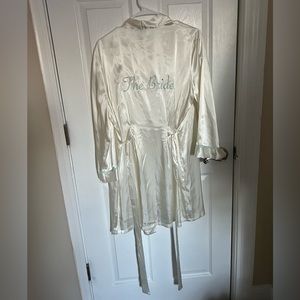 Bride robe